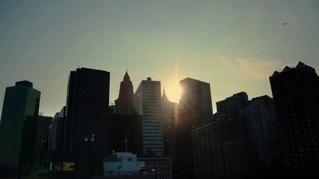 Video Reference: Building, Sky, Cloud, Skyscraper, Daytime, World, Afterglow, Dusk, Tower block, Atmospheric phenomenon