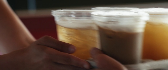 Video Reference: Tableware, Drinkware, Ingredient, Alcoholic beverage, Drink, Wood, Cuisine, Kahlúa, Cream liqueur, Dish