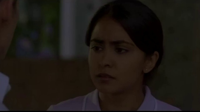 Video Reference: Nose, Cheek, Eyelash, Flash photography, Jaw, Temple, Iris, Ear, Gesture, Darkness