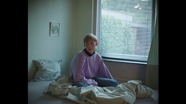 Video Reference: Window blind, Comfort, Window, Shade, Knee, Tints and shades, Linens, Flooring, Hardwood, Wood