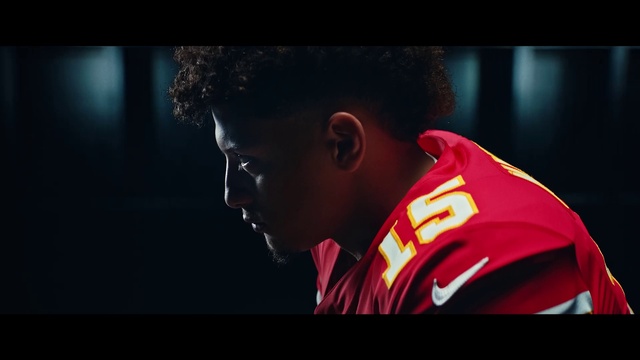 Video Reference: Flash photography, Entertainment, Event, Font, Darkness, Carmine, Portrait photography, Screenshot