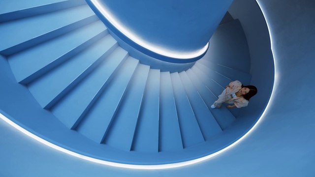 Video Reference: Daytime, Blue, Azure, Line, Circle, Electric blue, Sky, Symmetry, Ceiling, Stairs