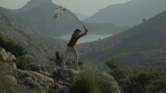 Video Reference: Mountain, Sky, Ecoregion, Terrain, Atmospheric phenomenon, Landscape, Geological phenomenon, Cloud, Valley, Grassland