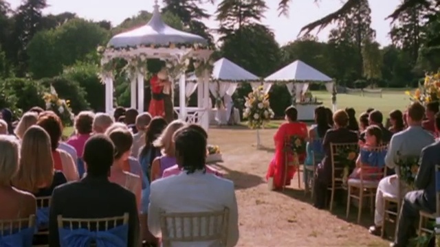 Video Reference: Sky, Plant, Temple, Tree, Leisure, T-shirt, Recreation, Crowd, Event, Fun