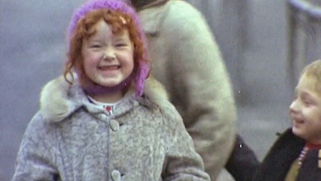 Video Reference: Nose, Cheek, Smile, Facial expression, Sleeve, Iris, Happy, Adaptation, Toddler, Fun