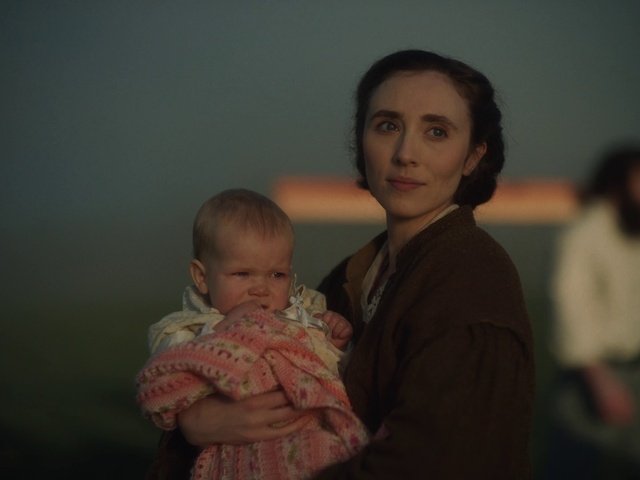 Video Reference: Cheek, Head, Flash photography, Gesture, Happy, Smile, Toddler, Baby, Event, Fun