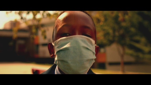 Video Reference: Eye, Eyewear, Eyelash, Flash photography, Helmet, Personal protective equipment, Tree, Happy, Automotive lighting, Sports gear