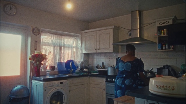 Video Reference: Cabinetry, Countertop, Property, Kitchen, Window, Kitchen appliance, Gas stove, Home appliance, Kitchen stove, Major appliance