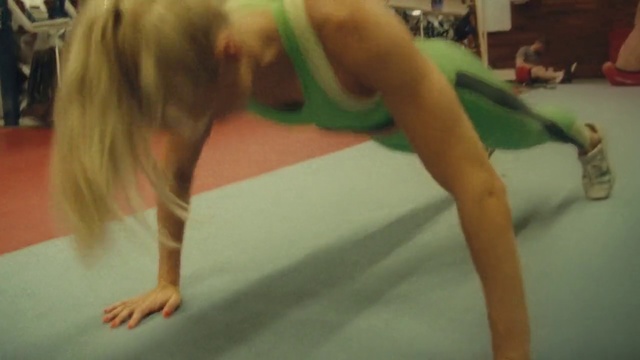 Video Reference: Collegiate wrestling, Grappling, Folk wrestling, Thigh, Knee, Sportswear, Chest, Floor, Entertainment, Performing arts