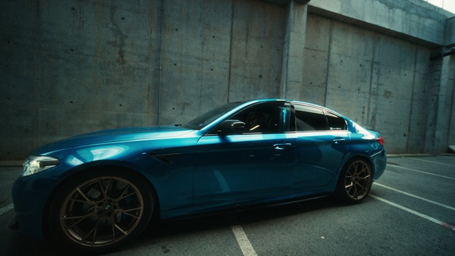 Video Reference: Tire, Wheel, Vehicle, Automotive tire, Hood, Automotive lighting, Window, Automotive design, Car, Motor vehicle