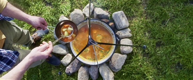 Video Reference: Food, Tableware, Ingredient, Recipe, Dish, Cuisine, Grass, Fast food, Finger food, Bowl