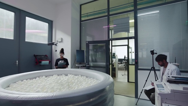 Video Reference: Interior design, Bathtub, Flooring, Comfort, Composite material, Automotive design, Glass, Design, Event, Room