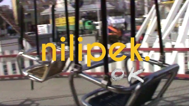 Video Reference: Bicycle tire, Bicycle frame, Bicycle handlebar, Vehicle, Motor vehicle, Bicycle fork, Bicycle part, Bicycle accessory, Automotive tire, Bicycle