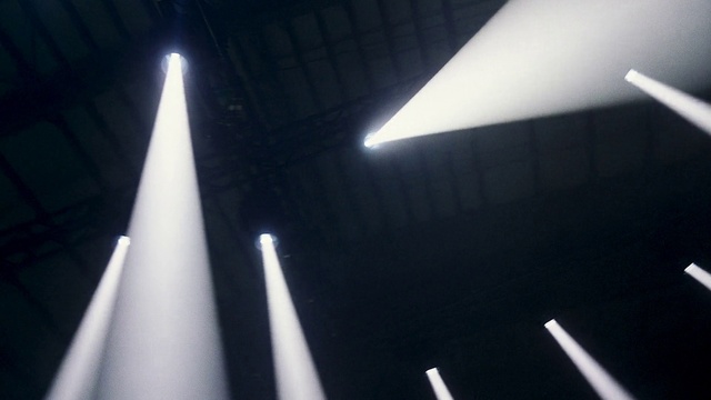 Video Reference: Light, Tower, Building, Skyscraper, Sky, Tints and shades, Triangle, Gas, Midnight, Lens flare
