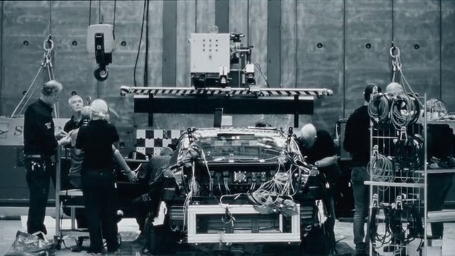 Video Reference: Motor vehicle, Vehicle, Musician, Electronic instrument, Music, Engineering, Machine, Monochrome, Crew, Event