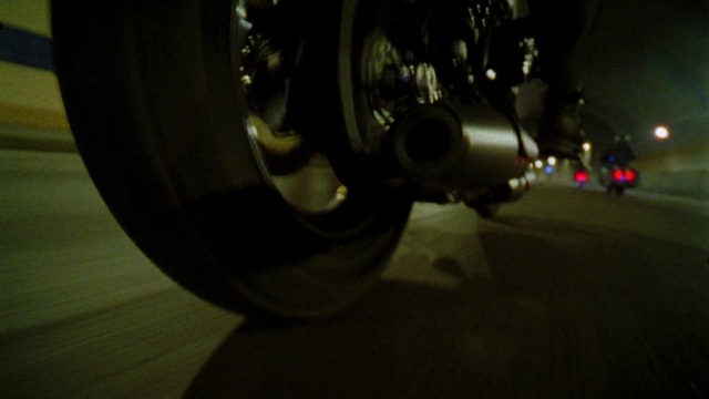 Video Reference: Automotive tire, Tire, Automotive lighting, Tread, Wheel, Alloy wheel, Rim, Fender, Synthetic rubber, Motor vehicle