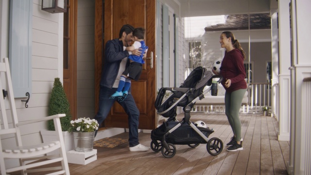 Video Reference: Wheel, Plant, Tire, Flowerpot, Flooring, Floor, Houseplant, Rolling, Cleanliness, Baby carriage