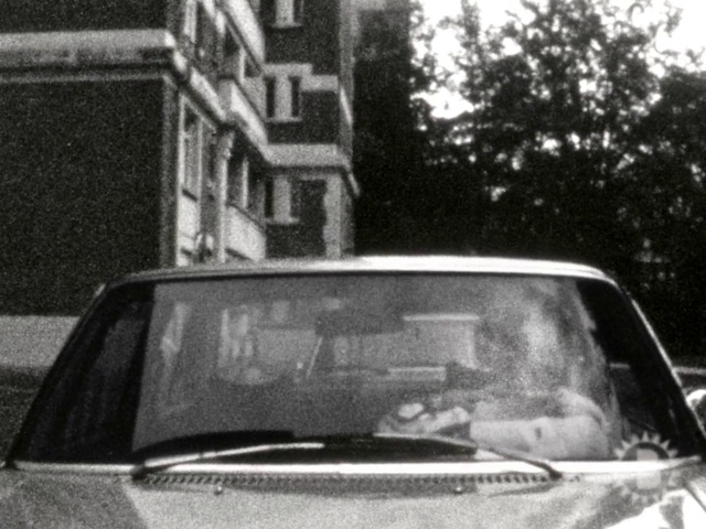 Video Reference: Car, Vehicle, White, Motor vehicle, Hood, Automotive lighting, Black, Automotive design, Grille, Mode of transport