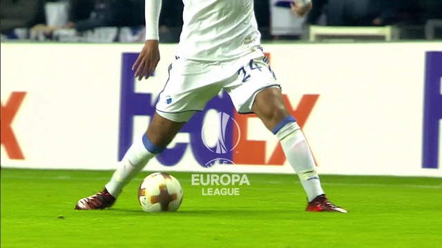 Video Reference: Sports uniform, Shorts, Sports equipment, Soccer, Jersey, Sports gear, Football, World, Ball, Grass