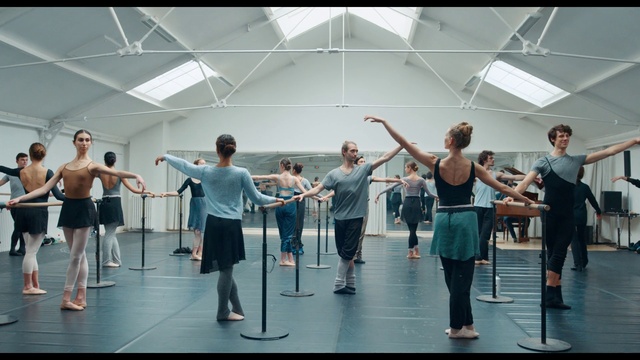 Video Reference: Dance, Musical instrument, Entertainment, Performing arts, Music, Choreography, Leisure, Artist, Sports, Chair