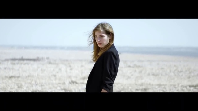 Video Reference: Hair, Hairstyle, Eye, Sky, Flash photography, Neck, Sleeve, Happy, People in nature, Street fashion