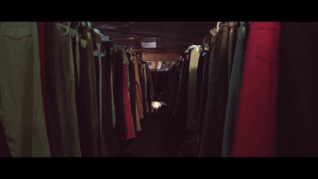 Video Reference: Sleeve, Purple, Clothes hanger, Fashion design, Magenta, Event, Dry cleaning, Formal wear, Room, T-shirt