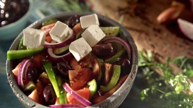 Video Reference: Food, Tableware, Ingredient, Recipe, Salad, Natural foods, Leaf vegetable, Garden salad, Plant, Fattoush