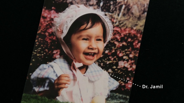 Video Reference: Smile, Lip, Facial expression, People in nature, Leaf, Flash photography, Plant, Happy, Iris, Gesture