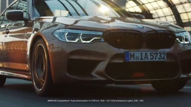 Video Reference: Vehicle, Car, Grille, Wheel, Tire, Hood, Automotive lighting, Automotive tire, Light, Motor vehicle