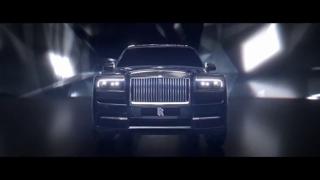 Video Reference: Automotive parking light, Land vehicle, Vehicle, Grille, Vehicle registration plate, Automotive lighting, Automotive tire, Hood, Car, Motor vehicle