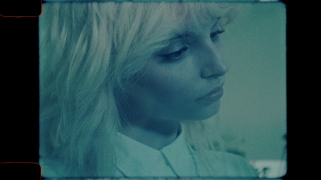 Video Reference: Lip, Eyebrow, Eyelash, Mouth, Azure, Jaw, Organism, Aqua, Layered hair, Step cutting