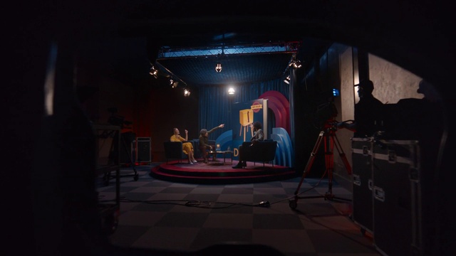 Video Reference: Entertainment, Performing arts, Building, Stage, Event, Space, Visual arts, Ladder, Darkness, Chair