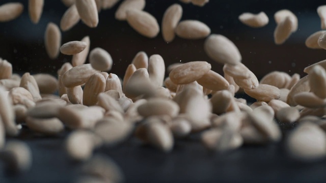 Video Reference: Plant, Cuisine, Dish, Ingredient, Black-eyed pea, Close-up, Superfood, Terrestrial plant, Seed, Nuts & seeds