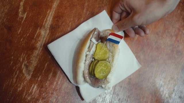 Video Reference: Food, Tableware, Ingredient, Seafood, Meyer lemon, Recipe, Cutting board, Wood, Citrus, Lemon