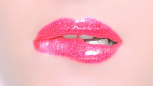 Video Reference: Lip, Pink, Mouth, Lip gloss, Skin, Chin, Lipstick, Cheek, Beauty, Nose