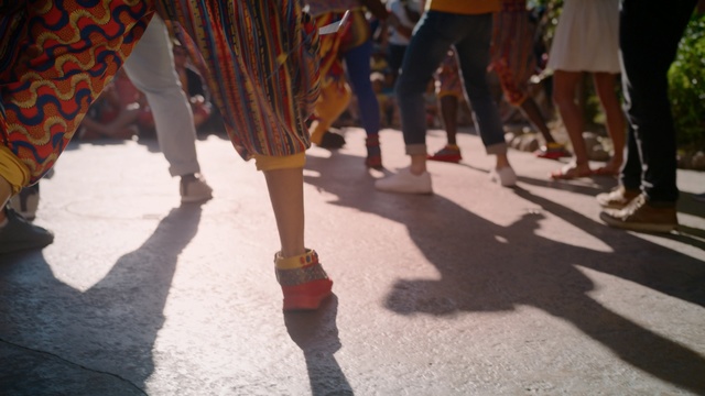 Video Reference: Footwear, Event, Pedestrian, Shoe