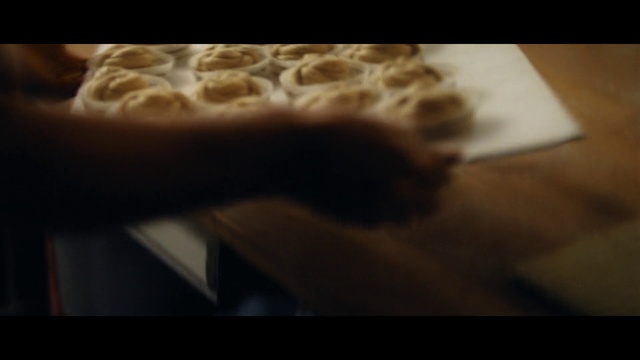 Video Reference: Food, Waffle, Dish, Cuisine, Baking, Dessert, Cookies and crackers, Baked goods, Fur, Snack