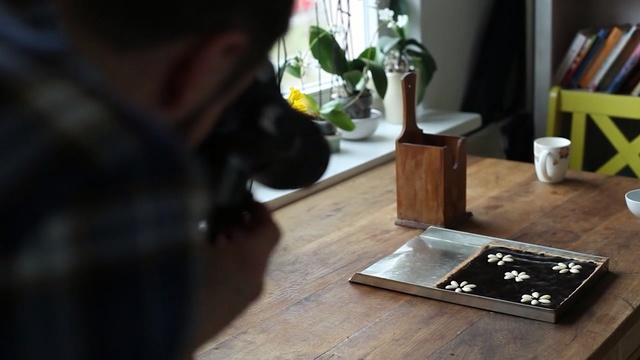 Video Reference: Room, Hardwood, Table, Wood, Flooring, Floor, House