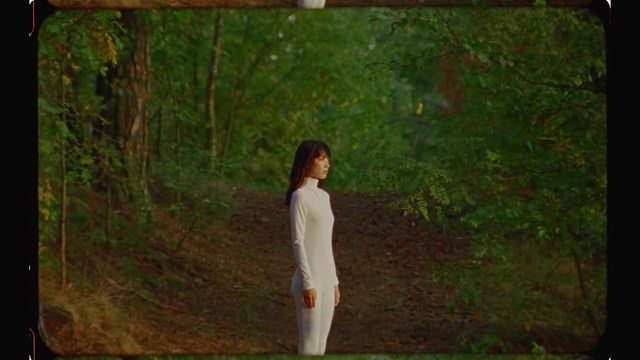 Video Reference: People in nature, Nature, Green, Photograph, Natural environment, Lady, Tree, Beauty, Standing, Forest, Grass, Outdoor, Man, Holding, Field, Game, Young, Throwing, Hand, White, Boy, Wearing, Board, Ball, Baseball, Grassy, Playing, Flying, Air, Clothing, Person, Girl, Footwear