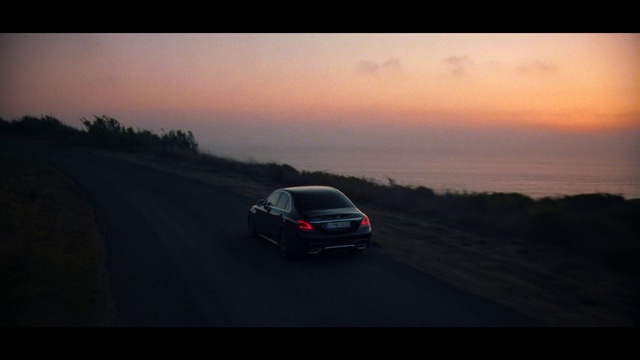 Video Reference: Land vehicle, Vehicle, Car, Automotive design, Personal luxury car, Mid-size car, Luxury vehicle, Mode of transport, Sky, Performance car