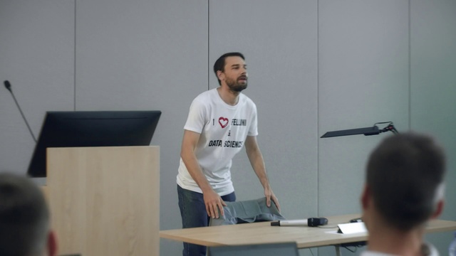 Video Reference: Public speaking, Youth, Room, Orator, Fun, Lecture, Table, Training, Event, Job