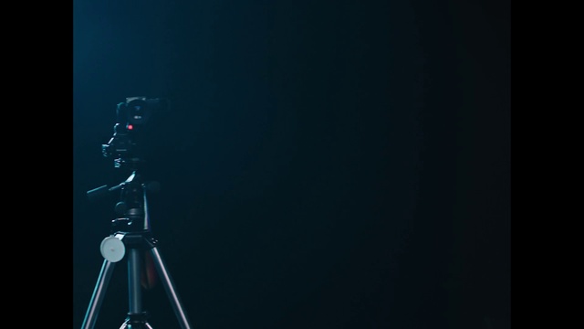 Video Reference: Light, Water, Darkness, Photography, Sky, Technology, Audio equipment, Still life photography, Backlighting