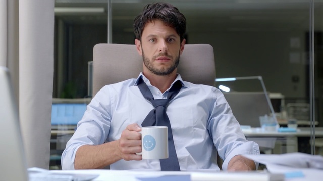 Video Reference: White-collar worker, Chin, Neck, Job, Person