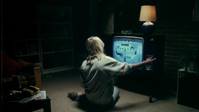 Video Reference: Display device, Gadget, Photography, Technology, Audio engineer, Room, Electronic device, Recording studio, Audio equipment, Sitting