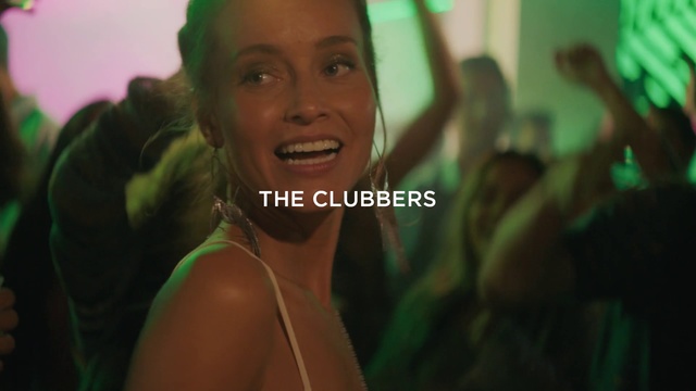 Video Reference: Green, Facial expression, Fun, Smile, Party, Adaptation, Room, Leisure, Photography, Happy