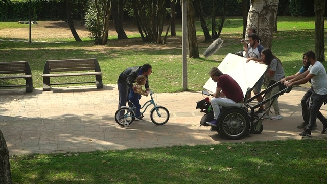 Video Reference: Product, Vehicle, Bicycle, Mode of transport, Recreation, Cycling, Grass, Tree, Bicycle accessory, Leisure