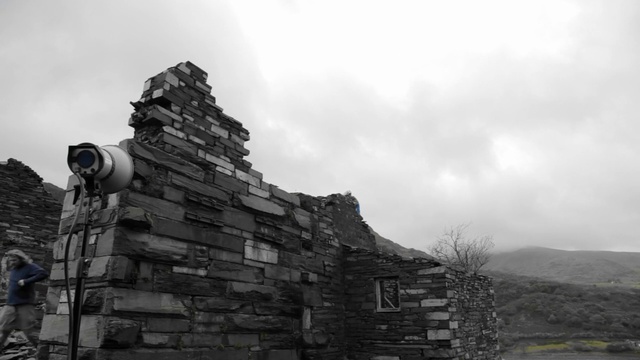 Video Reference: White, Black, Black-and-white, Sky, Monochrome, Monochrome photography, Wall, Cloud, Ruins, Photography