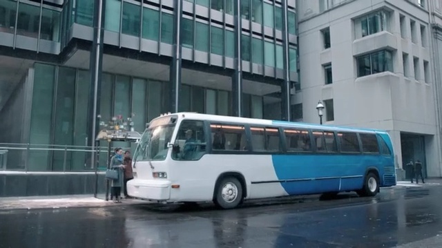 Video Reference: Land vehicle, Bus, Vehicle, Transport, Mode of transport, Tour bus service, Car, Public transport, Motor vehicle, Metropolitan area