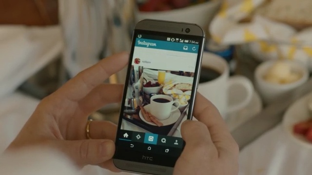 Video Reference: Mobile phone, Gadget, Portable communications device, Smartphone, Communication Device, Electronic device, Technology, Feature phone, Telephone, Cellular network