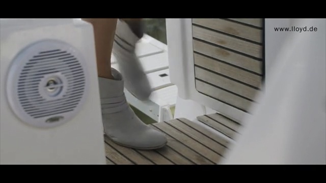 Video Reference: product, plumbing fixture, mechanical fan, floor, toilet seat, home appliance, daylighting, toilet, Person